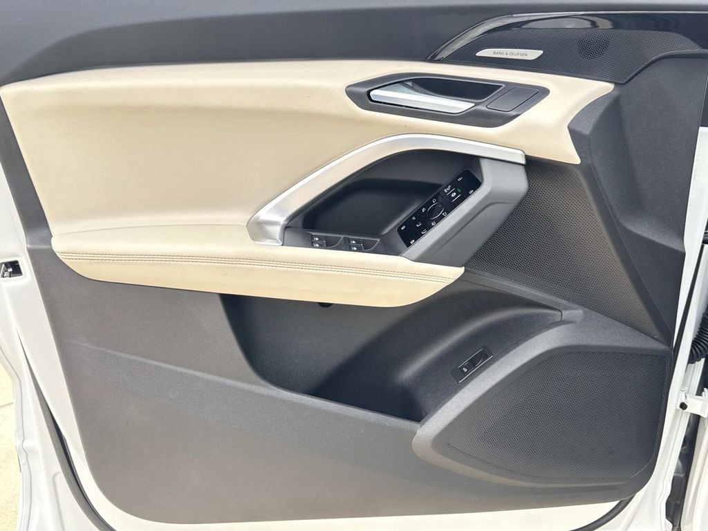 2025 Audi Q5 2.0T Premium Plus quattro