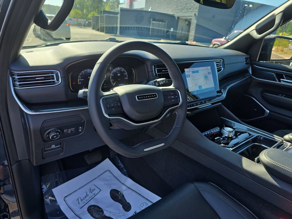 2024 Jeep Wagoneer Base