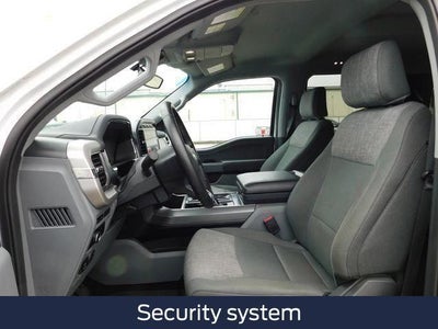 2023 Ford F-150 Lightning XLT