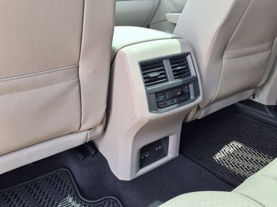 2019 Volkswagen Atlas 3.6L V6 SEL R-Line R-Line