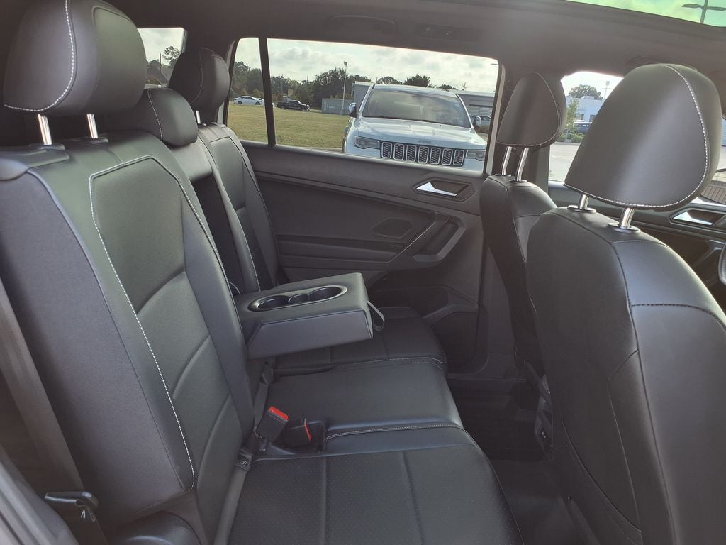 2021 Volkswagen Tiguan 2.0T SE R-Line Black