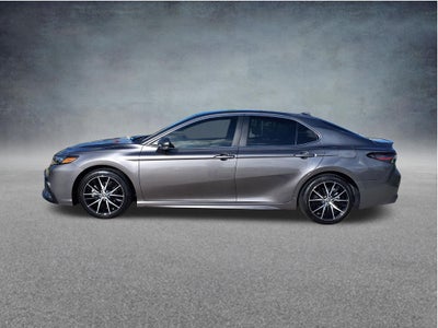 2024 Toyota Camry Hybrid SE