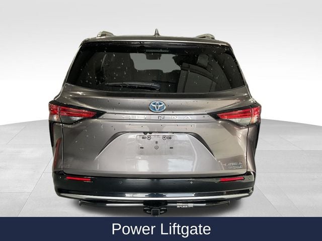 2021 Toyota Sienna Platinum 7 Passenger