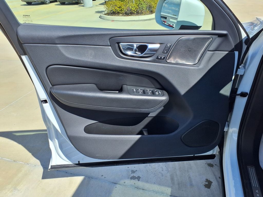 2019 Volvo XC60 T5 Momentum