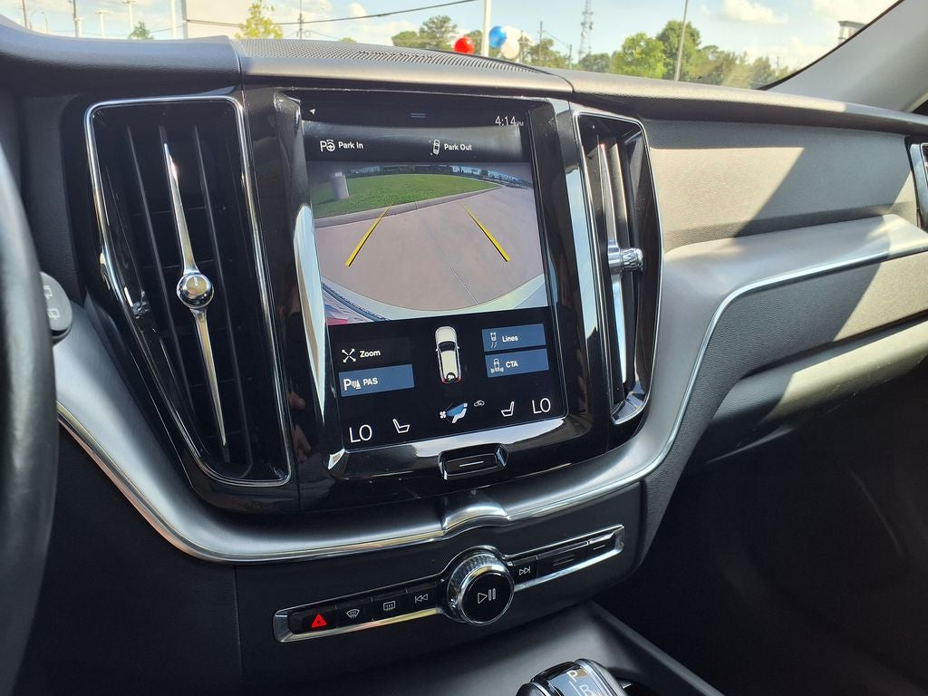2019 Volvo XC60 T5 Momentum