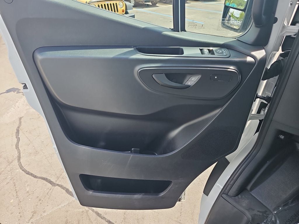2025 Mercedes-Benz Sprinter 2500 Cargo 144 WB