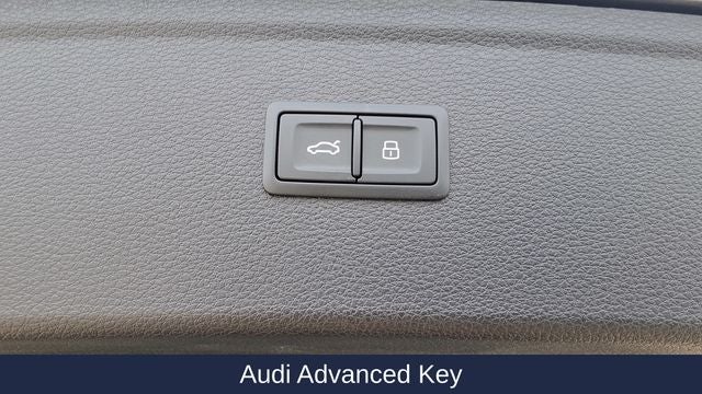 2023 Audi Q5 45 S line Premium quattro