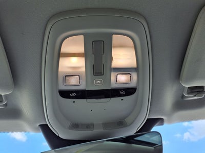 2025 Volvo XC90 B6 Plus 6-Seater