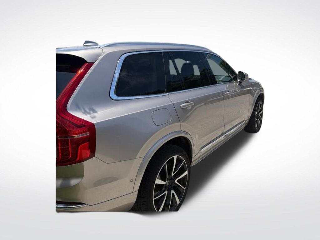 2024 Volvo XC90 B6 Plus Bright Theme