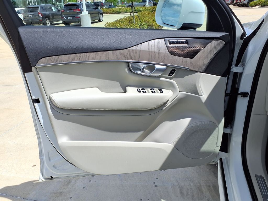 2023 Volvo XC90 B6 Plus 7-Seater