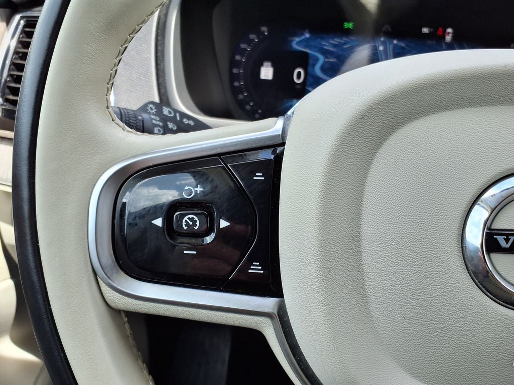 2023 Volvo XC90 B6 Plus 7-Seater