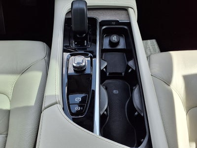 2023 Volvo XC90 B6 Plus 7-Seater
