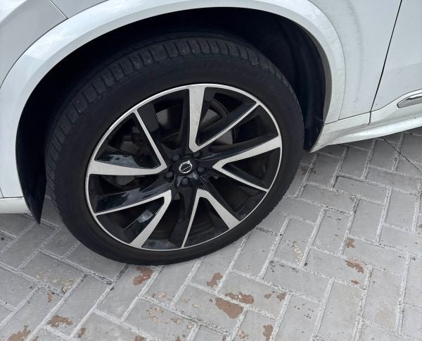 2023 Volvo XC90 B6 Plus 7-Seater