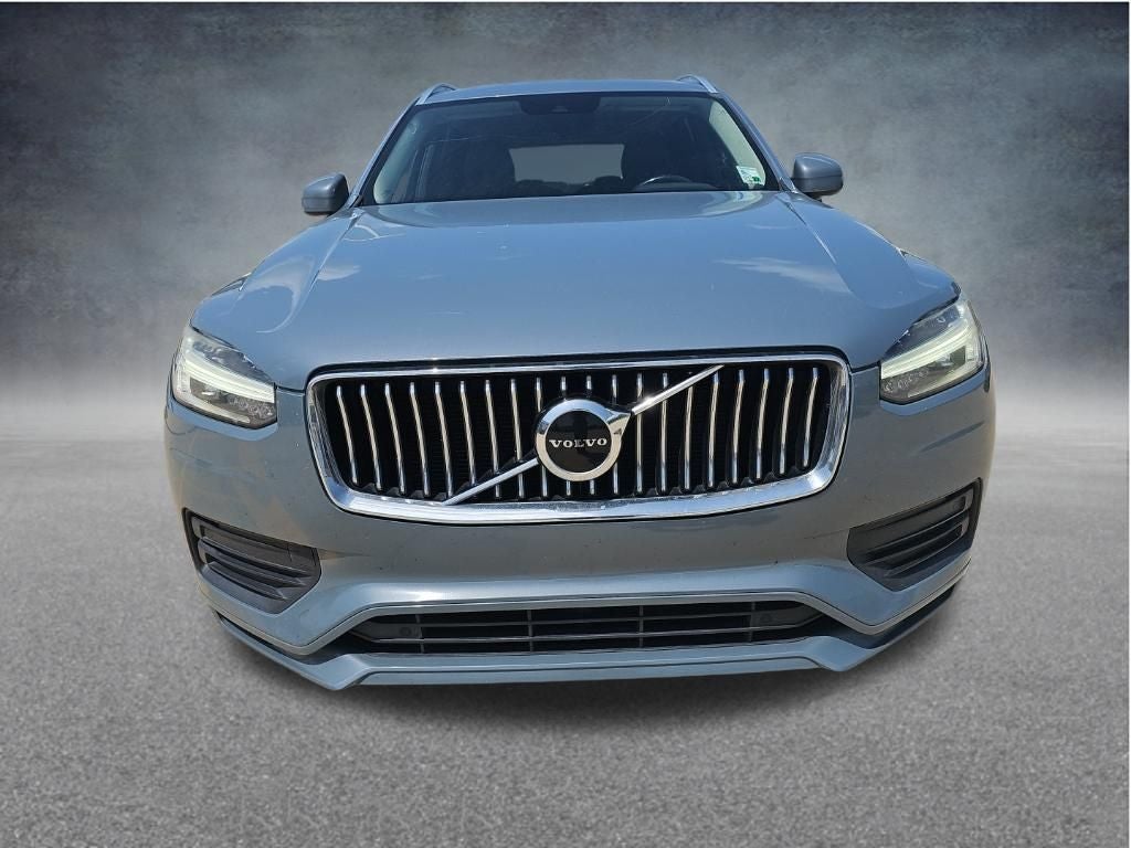 2020 Volvo XC90 T6 Momentum