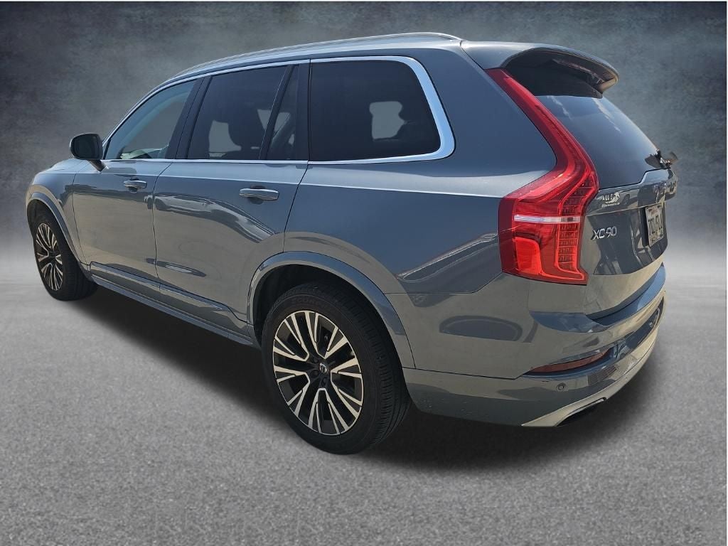 2020 Volvo XC90 T6 Momentum