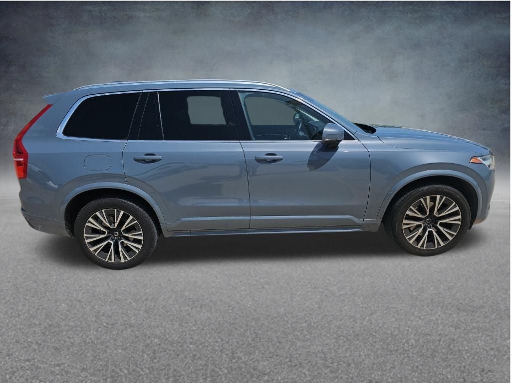 2020 Volvo XC90 T6 Momentum