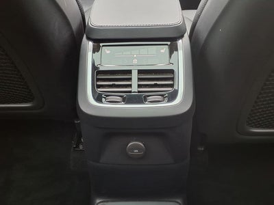 2023 Volvo XC90 Recharge Plug-In Hybrid T8 Plus Bright Theme 7 Passenger