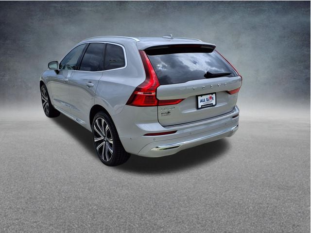 2023 Volvo XC60 B5 Ultimate Bright Theme