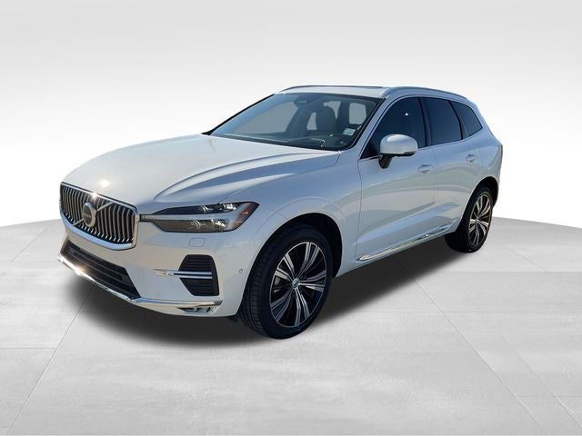 2023 Volvo XC60 B5 Ultimate Bright Theme