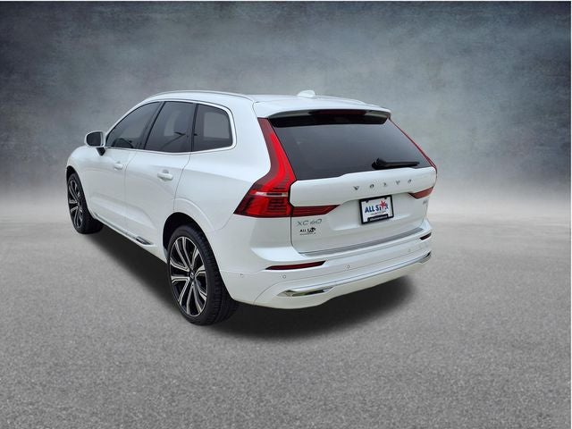 2023 Volvo XC60 B5 Ultimate Bright Theme