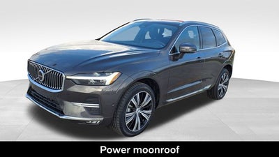 2023 Volvo XC60 B5 Plus Bright Theme