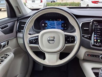 2023 Volvo XC90 B5 Plus