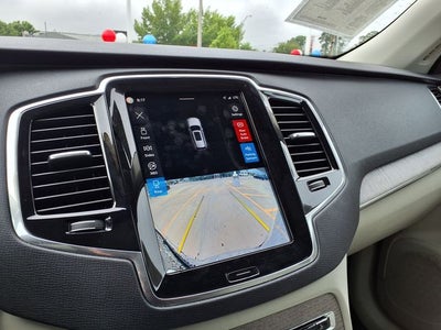 2023 Volvo XC90 B5 Plus