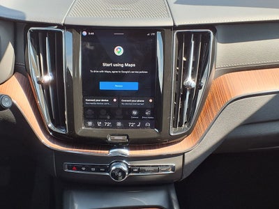 2023 Volvo XC60 B5 Ultimate Bright Theme