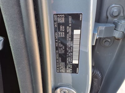 2023 Volvo XC60 B5 Ultimate Bright Theme