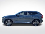 2023 Volvo XC60 B5 Ultimate Bright Theme