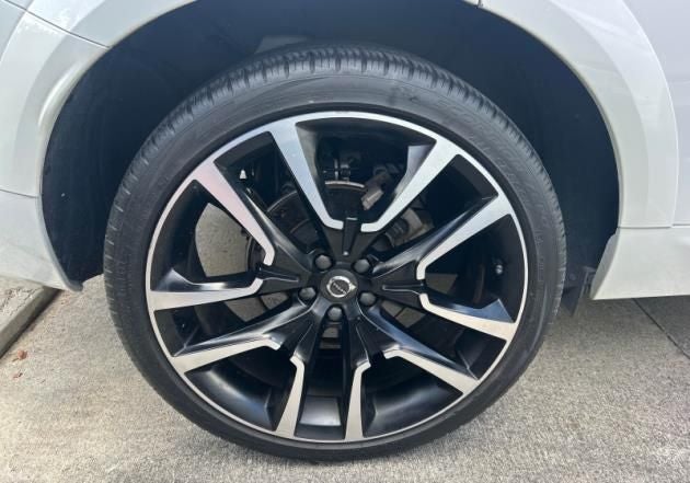 2023 Volvo XC60 B5 Ultimate Bright Theme