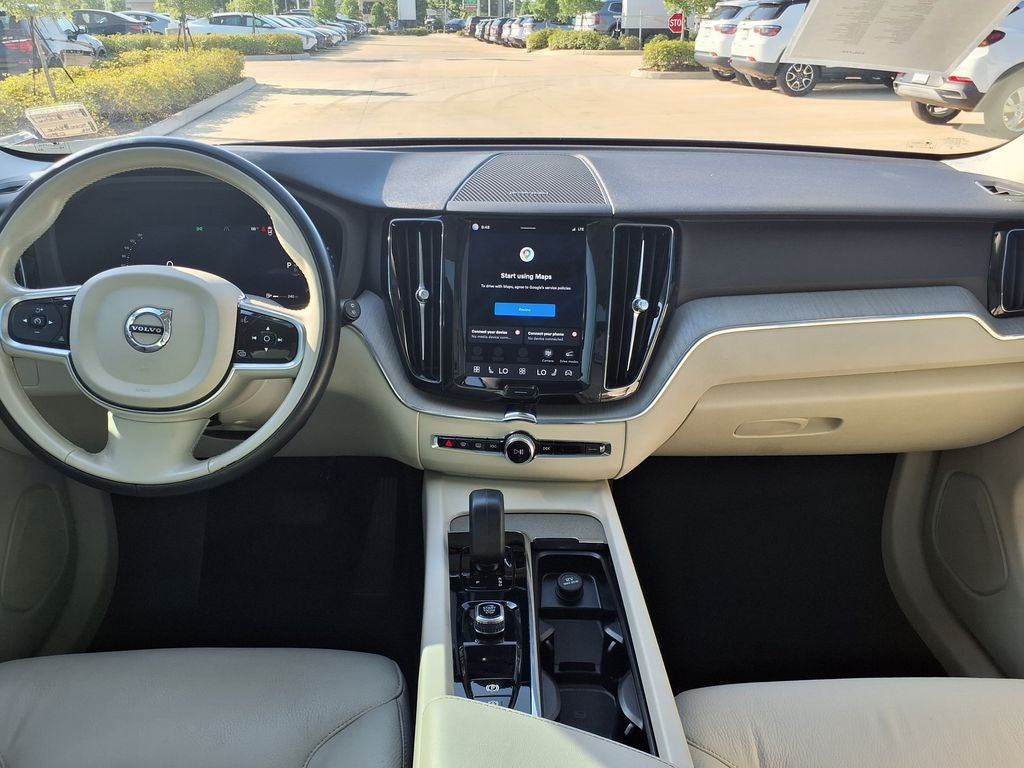 2024 Volvo XC60 B5 Plus Dark Theme