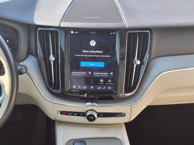 2024 Volvo XC60 B5 Plus Dark Theme