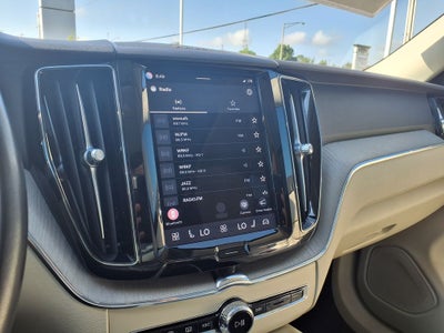 2024 Volvo XC60 B5 Plus Dark Theme