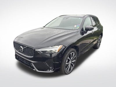 2024 Volvo XC60 B5 Plus Dark Theme