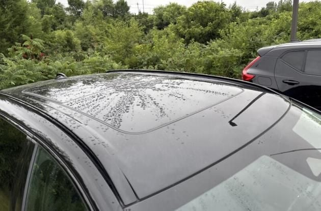 2024 Volvo XC60 B5 Plus Dark Theme
