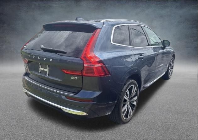 2023 Volvo XC60 B5 Plus Bright Theme