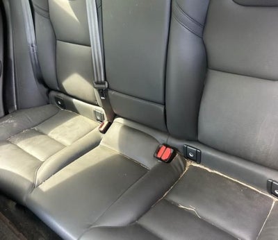 2023 Volvo XC60 B5 Plus Dark Theme