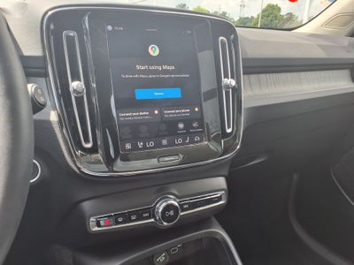 2023 Volvo XC40 Ultimate