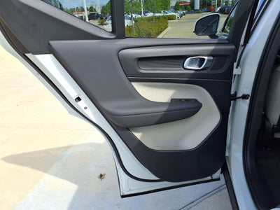 2023 Volvo XC40 Ultimate