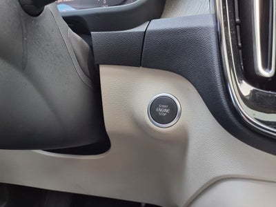 2023 Volvo XC40 Ultimate