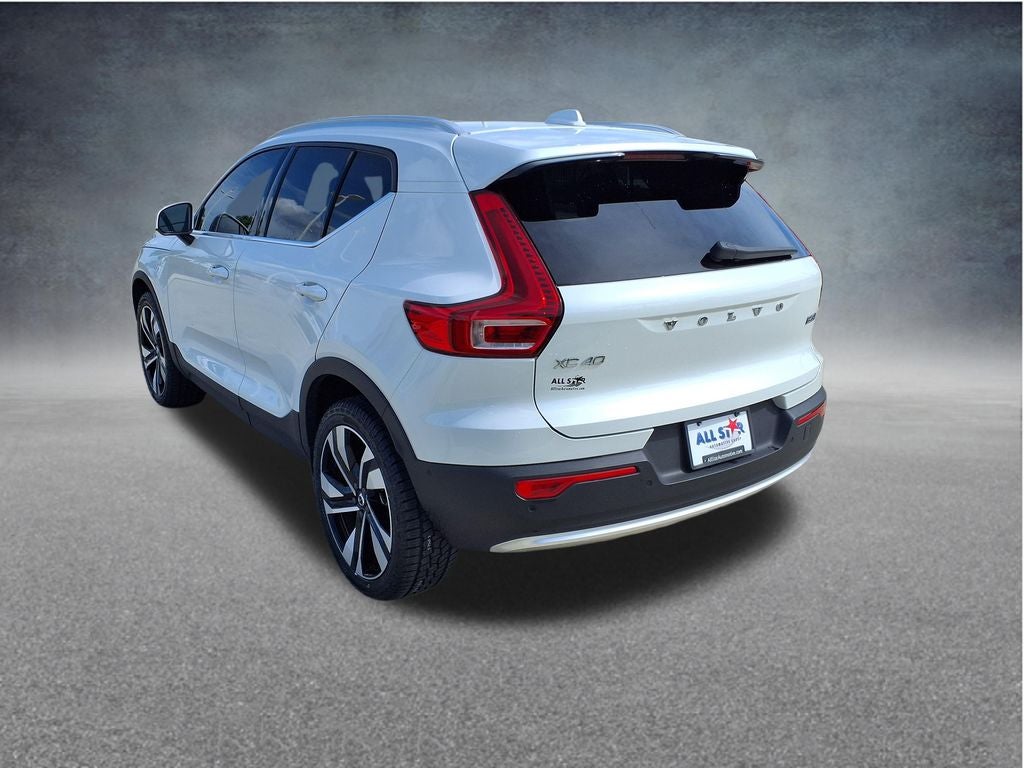 2023 Volvo XC40 Ultimate