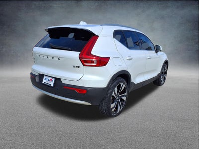2023 Volvo XC40 Ultimate