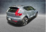 2023 Volvo XC40 B5 Plus Dark Theme