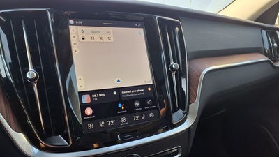 2025 Volvo V60 Cross Country B5 Plus