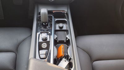 2025 Volvo V60 Cross Country B5 Plus