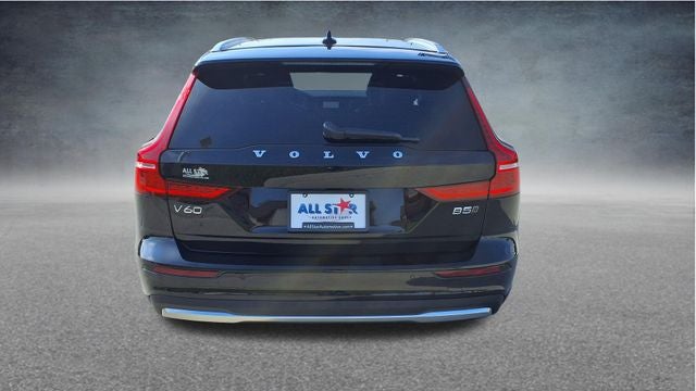 2025 Volvo V60 Cross Country B5 Plus