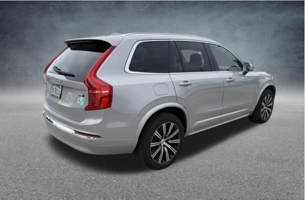 2025 Volvo XC90 B5 Core