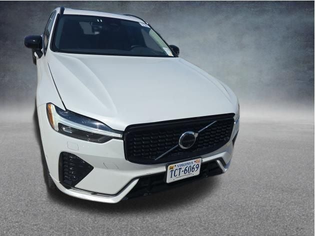 2025 Volvo XC60 B5 Plus