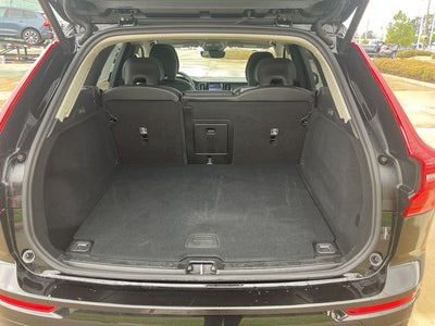 2025 Volvo XC60 B5 Core